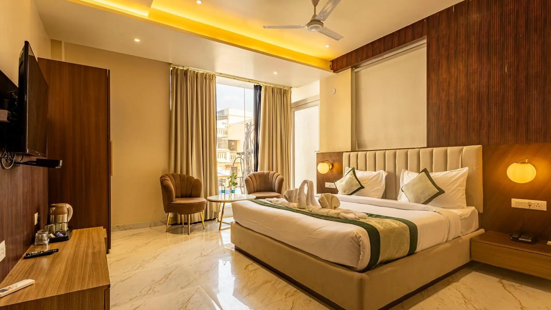 ורנאסי Hotel Vedangam