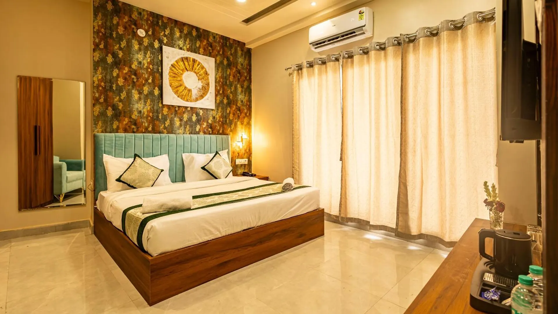 ורנאסי Hotel Vedangam 3*,